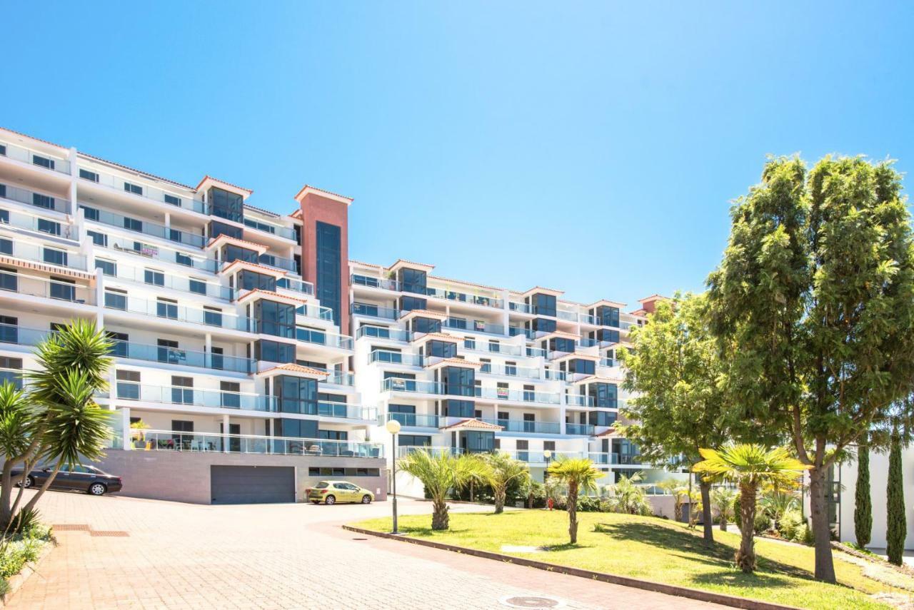 Apartamento Paradisus By Lovelystay Caniço Exterior foto
